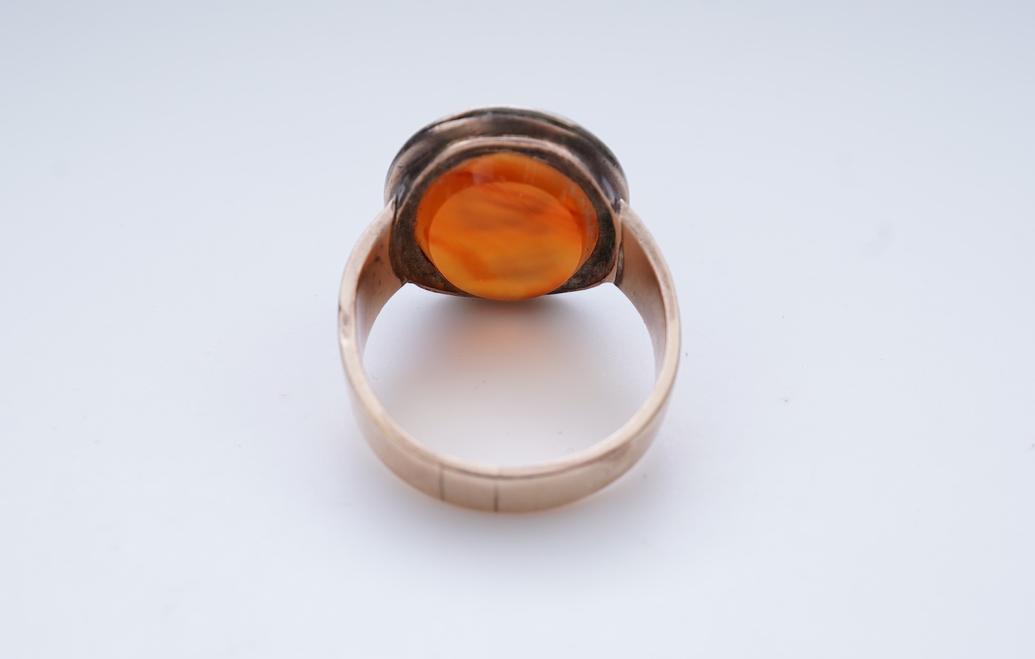 A carnelian intaglio ring, late 19th/early 20th century